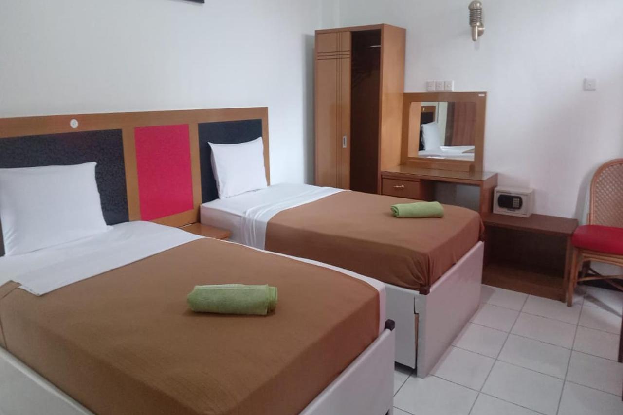 Hotel Asia بوغيتّينغي المظهر الخارجي الصورة