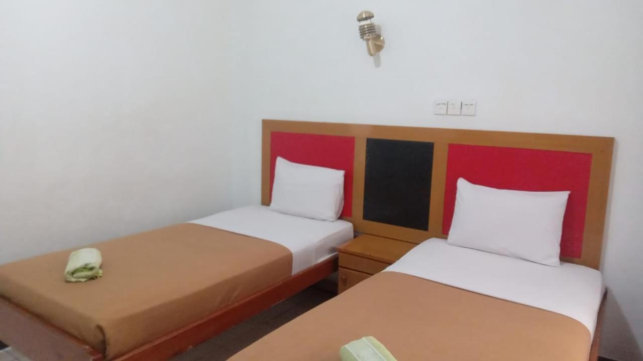 Hotel Asia بوغيتّينغي المظهر الخارجي الصورة