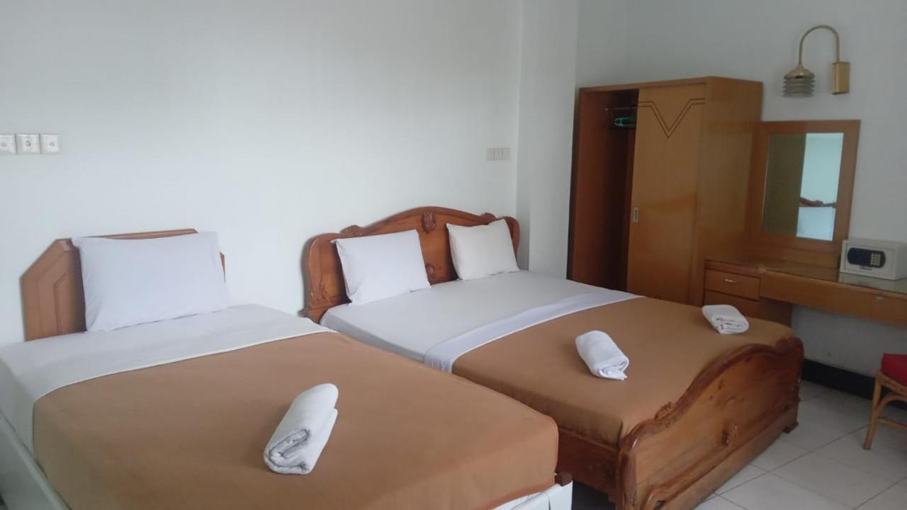 Hotel Asia بوغيتّينغي المظهر الخارجي الصورة