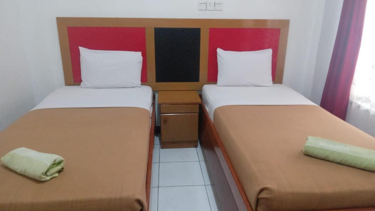 Hotel Asia بوغيتّينغي المظهر الخارجي الصورة